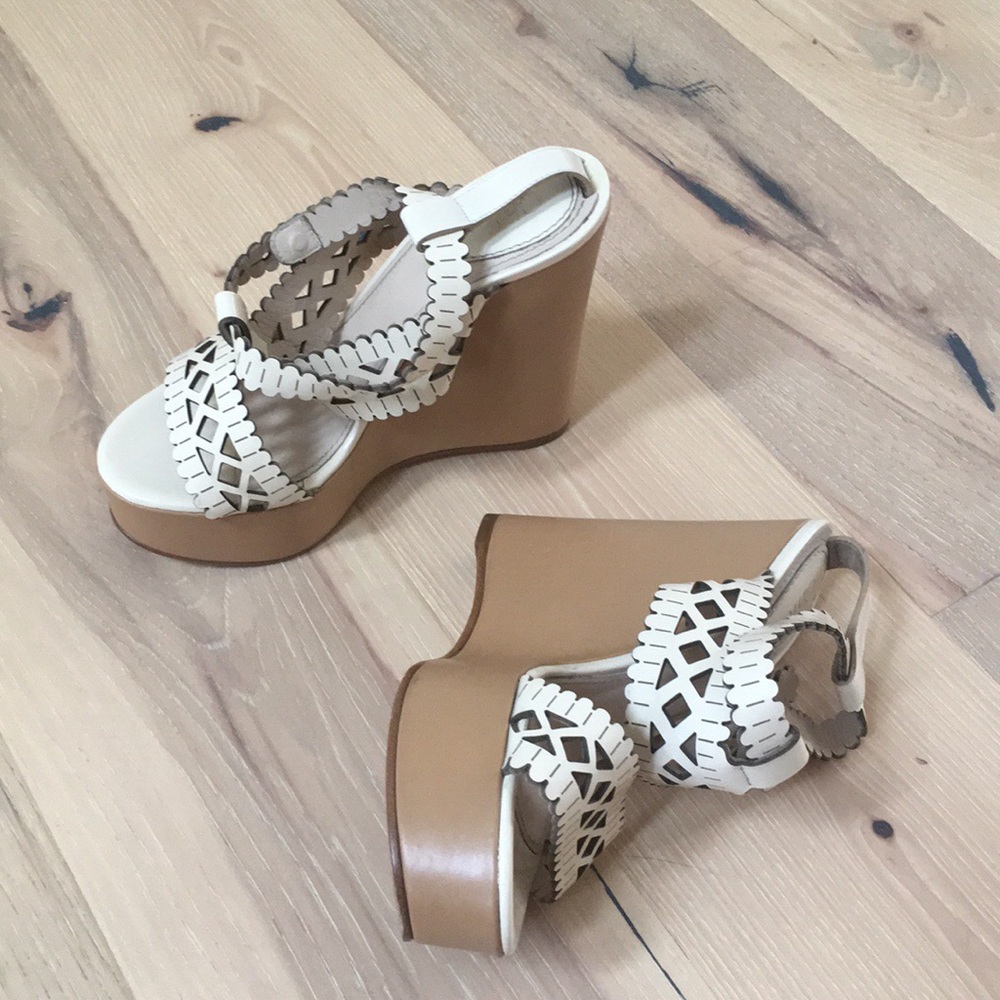 Chloe Platform Sandal (Size 6.5)